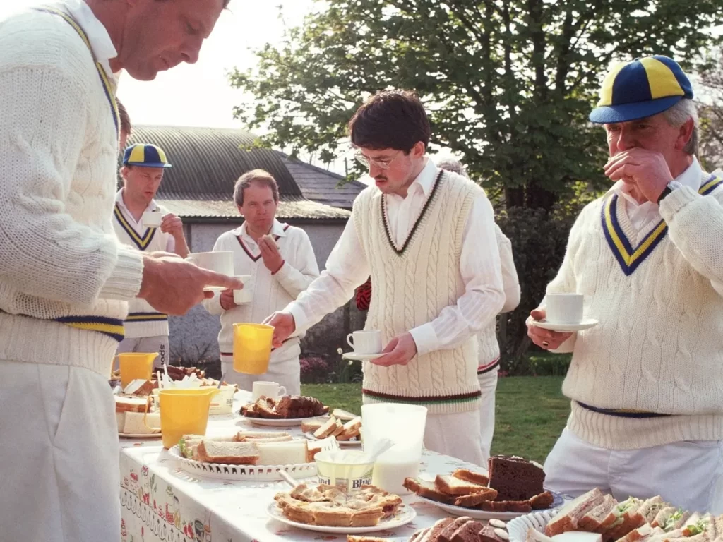 What is Lunch Time in Test Cricket?